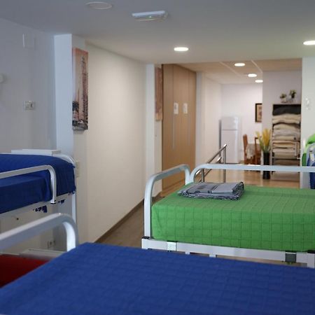 Albergue El Caminante Hostel ปอร์โตมาริน ภายนอก รูปภาพ